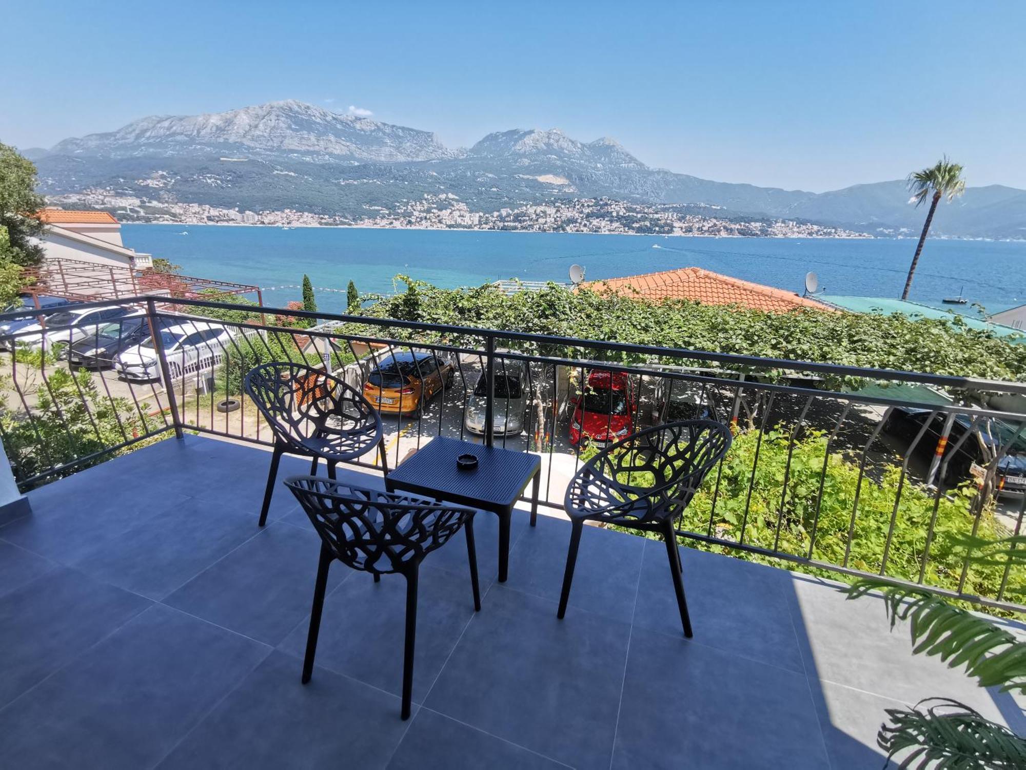 Maric Apartments Njivice Herceg Novi Exterior photo